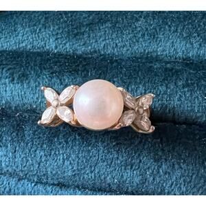 Vintage Faux Pearl & Rhinestone Floral Ring Gold Tone Split Band Size 7 Cocktail